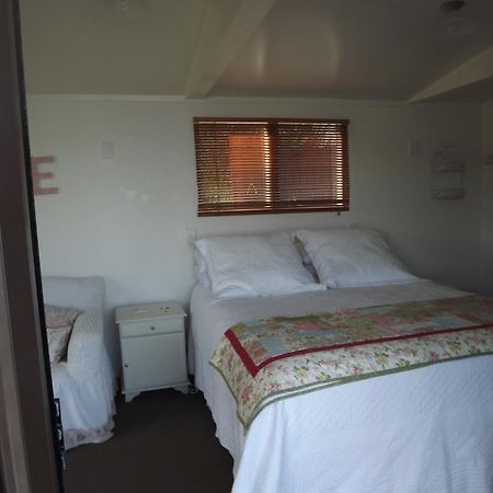 Long Bay Motor Camp Hotel Coromandel Exterior photo